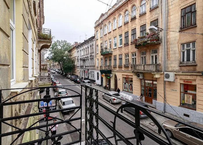 Golden Violin ! Apartments Lviv T