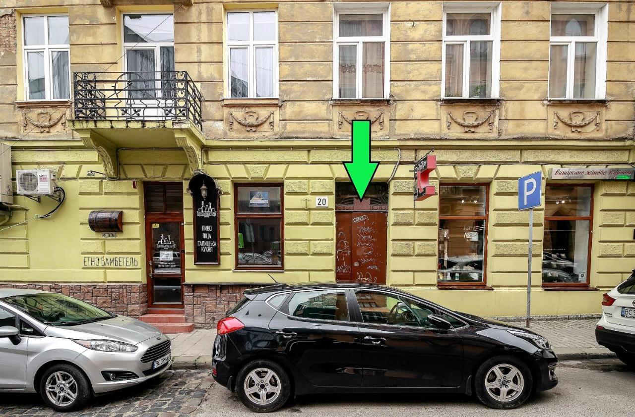 Golden Violin ! T Апартаменты *